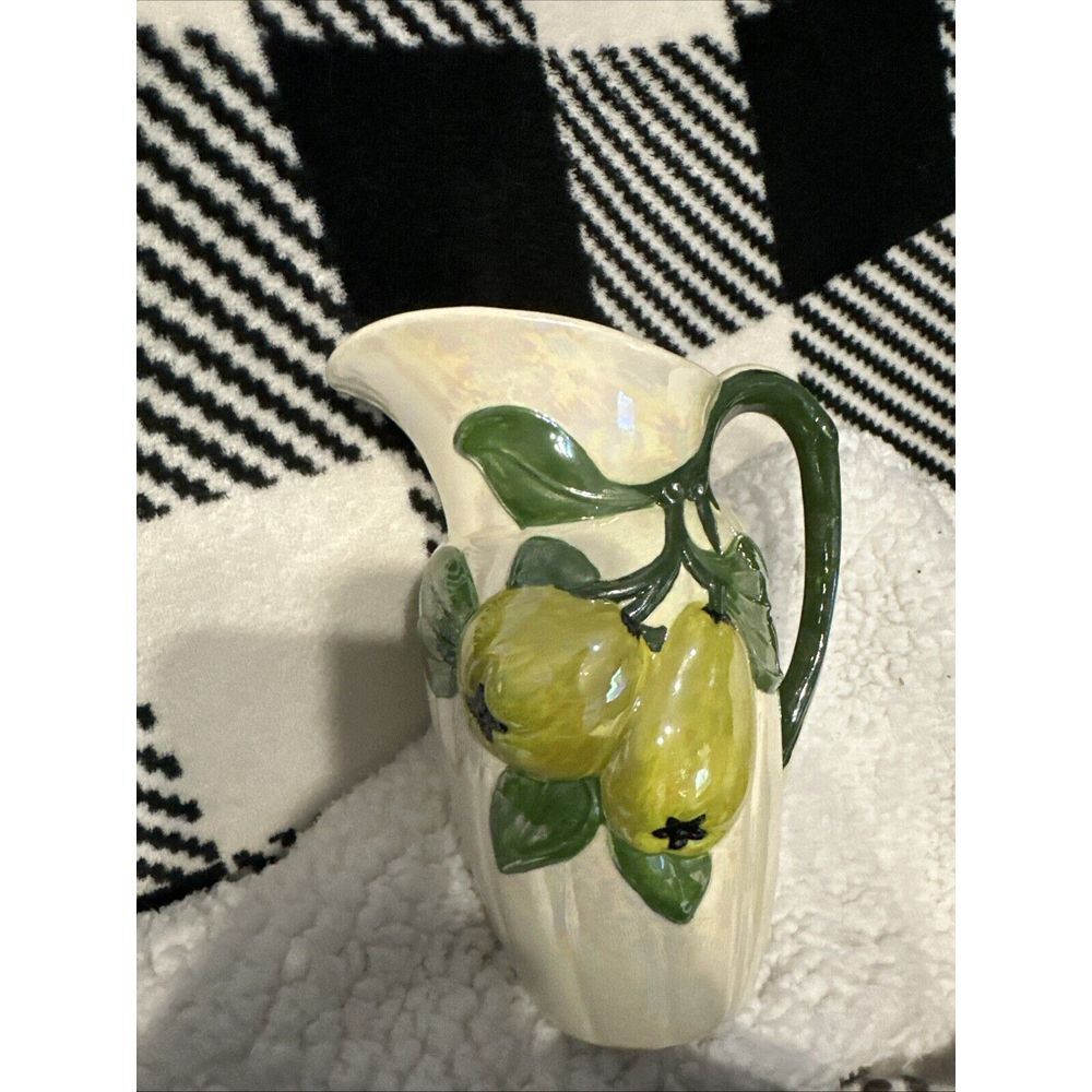 Holland Water Pitcher Vintage‎ Pear Pitcher